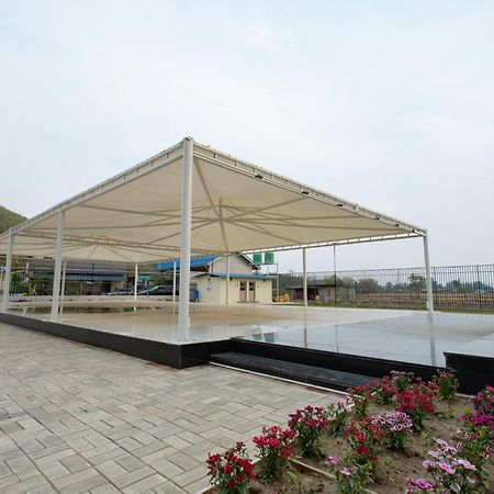 Radiant Club & Resort Ιμπχάλ Εξωτερικό φωτογραφία